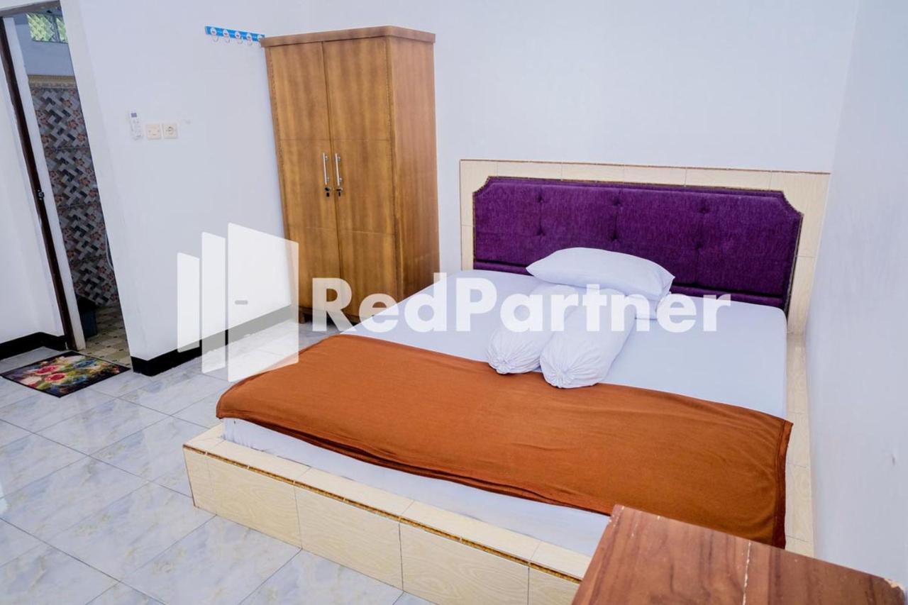 Villa Ikhbar Ciletuh Redpartner Cilowa Dış mekan fotoğraf